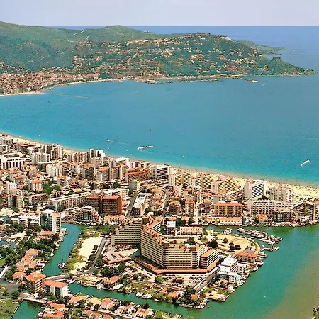 Apartment Vacances Location 0 Week End 57 Roses